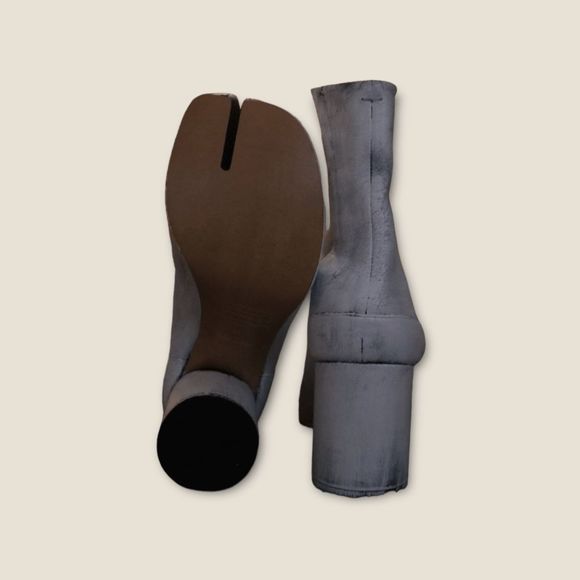 Maison Margiela White Paint Tabi Boots Size 6/38 EU - Picture 6 of 9